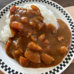 野菜たっぷり市販のルーで簡単キーマカレー